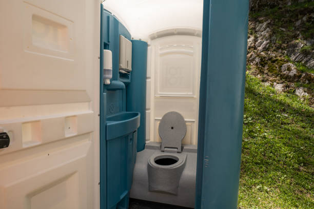 Best Porta potty rental near me  in Pomeroy, WA